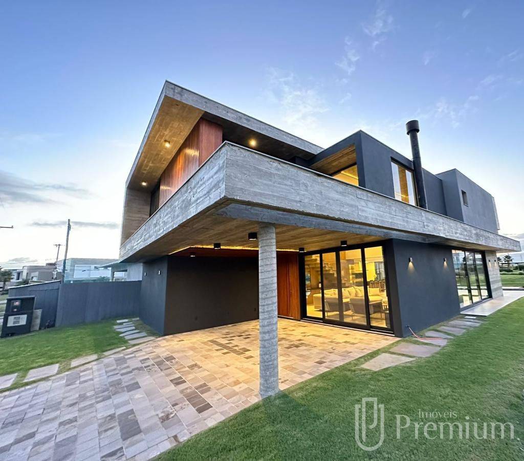 Casa em Condomínio 6 dormitórios para venda, Marina em Capão da Canoa | Ref.: 20582